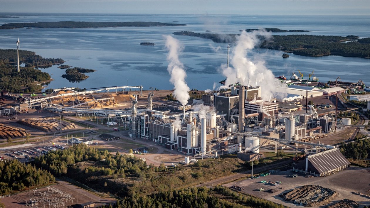 Södra Cell Mönsterås Flygfoto

Aerial photo of Södra Cell Mönsterås