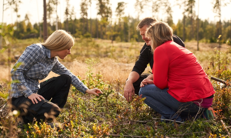 Skogsinspektor medlem 2020.
Från vänster skogsinspektor Åsa Andersson, Joakim Carlsson, Katarina Carlsson