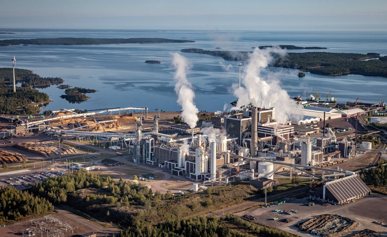 Södra Cell Mönsterås Flygfoto

Aerial photo of Södra Cell Mönsterås