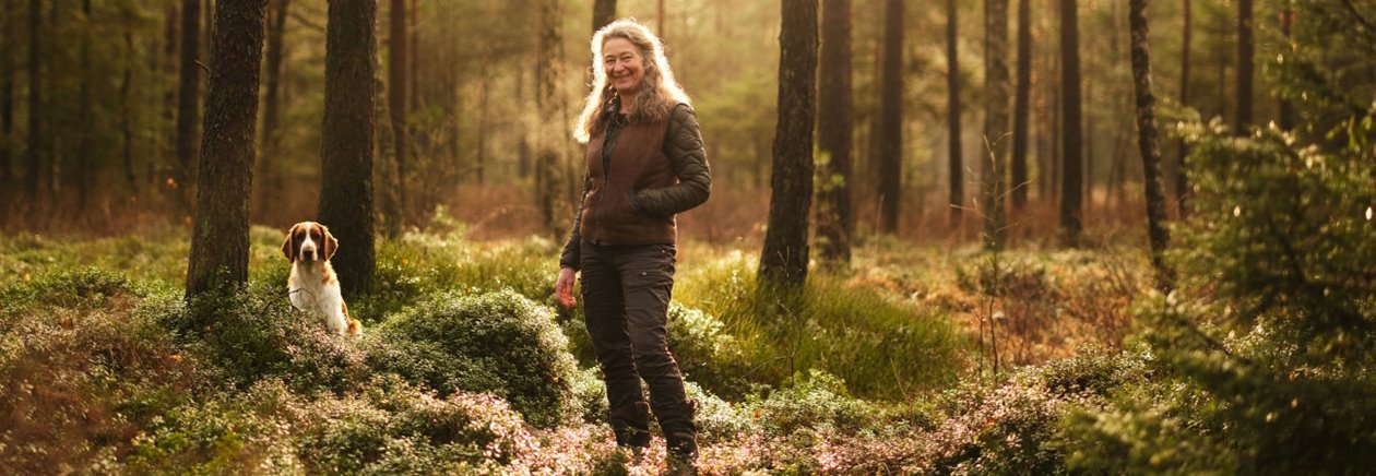 Kampanjbilder från kampanjen Skogslandslaget. Mathilda Clausen Wingårdh medlem i Södra